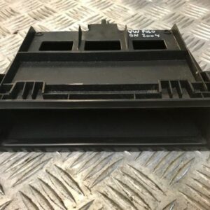 Vide poche console VW Polo IV 9N/2 1.4i 16v Essence 11/2004 - 6Q0857919A