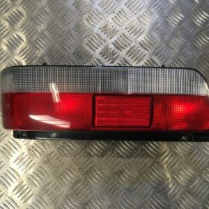 Feu arrière droit Suzuki Swift 1.0 6V Essence 1998 - Valeo 2326