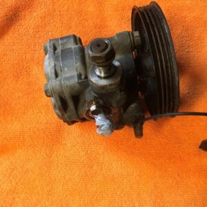 Pompe direction assistée Suzuki Swift 1.0 6V Essence 1998