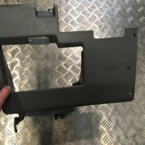 Vide poche sous tableau de bord coté conducteur Peugeot 205 1.0 Essence 1991 - 97532788
