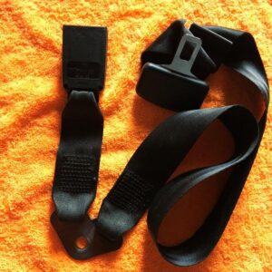 Ceinture de sécurité arrière centrale Peugeot 205 1.0 Essence 1991 - TRW Repa 27801 052992