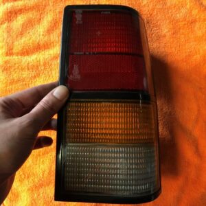Feu arrière droit Opel Corsa 1982 1993