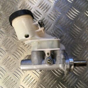 Maitre cylindre DAIHATSU CUORE 1.0 12V 3CYL 1998