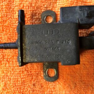 Électrovanne de suralimentation VW Polo III 2001 - VW 028906283