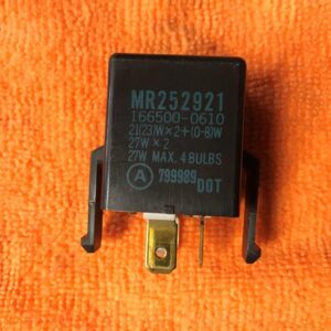 Relais Mitsubishi Colt - ND FC257EJ - MR252921 - 799989