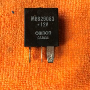Relais Mitsubishi Colt - Omron MR629083 - 0839D6