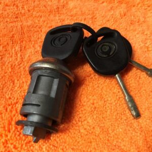 Neiman + clé Ford Fiesta IV 1995-1999 - Ford M179A