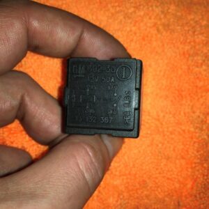 Relais GM 13132367 - 692.30 - 12V 50A
