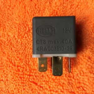 Relais HELLA 4RA003510-29 CT3 max 40A