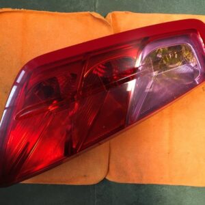 Feu arrière gauche FIAT Grande .Punto 3P Active 1.2 Essence 8V 2008 – FIAT 51701589