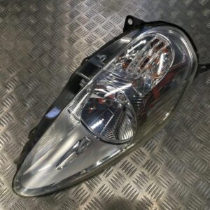 Phare avant droit FIAT Grande .Punto 3P Active 1.2 Essence 8V 2008 - Valeo 89101388