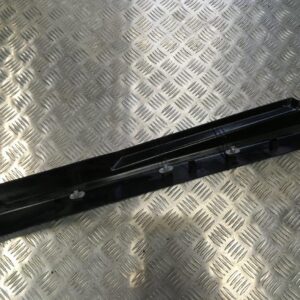 Garniture de marchepied de porte intérieure avant droit FIAT Grande .Punto 3P Active 1.2 Essence 8V 2008 – Fiat 735346028