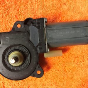 Moteur lève-vitre avant droite Ford Fiesta/fusion2002 1.4L Duratec 16V 2007 - Bosch 0130821939