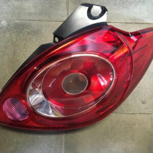 Feu arrière droit Ford Ka 1.3 Essence 2001 - Ford 21730202