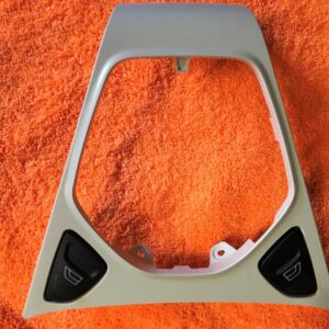 Garniture levier de vitesse + commutateur lève vitre Ford Ka 1.3 Essence 2001 - Plastia C528
