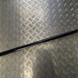 Joint de garniture de porte avant droite Mercedes E220 CDI 2008 - A2117250565