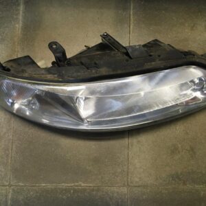 Phare droit Opel Vectra 1.8 16V SEDAN Essence 06/2001  - GM 39340748