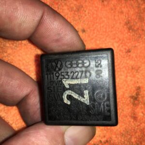 Relais VW-Audi 111953227D