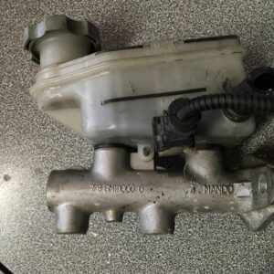 Maitre cylindre Hyundai Getz 1.5 CRDI 12v 2004 - Mando 7/8BM1110666