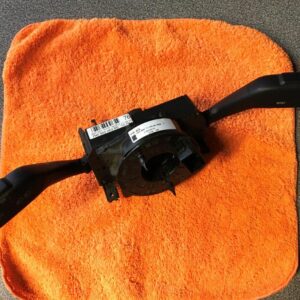 Commodo SEAT IBIZA SC 1.4 TDI 10/2008 - VW AG 7H0953503DC