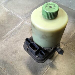 Pompe direction assistée SEAT IBIZA SC 1.4 TDI 10/2008 - TRW 6R0423156