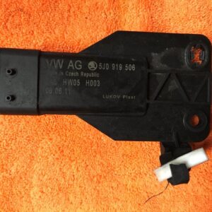 Relay, radiator fan flush VW Polo V 3 cyl. 1.2L Gasoline Injection 2011 - VW AG 5J0919506