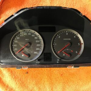 Compteur kilométrique Volvo C30 1.6L 4 Cylindre TD 2007 - Volvo 30786344 - 30710071