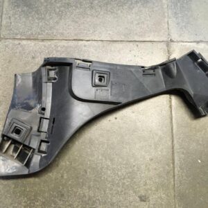 Support pare choc arrière droit Volvo C30 1.6L 4 Cylindre TD 2007 - Volvo 30655938