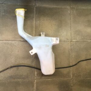 Reservoir lave glace + pompe Ford Fiesta 1.0L Essence 1989 - 89FG17618AA