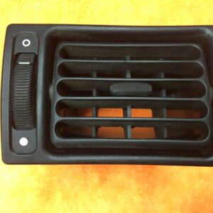 Grille aération gauche tableau de bord Ford Fiesta 1.0L Essence 1989 - Ford 89FGA018B09AA
