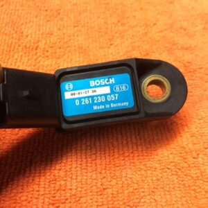 Capteur de pression du tuyau d'admission Citroen Berlingo 1 - Bosch 0261230057