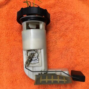Pompe à carburant électrique Peugeot 106 - VDO 9634981680