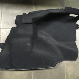 Garniture latérale droite BMW 316i COMPACT 1.6L Essence 1995 E36 – BMW 8146934