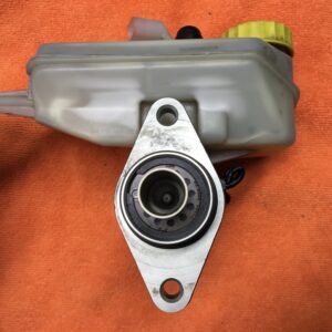 Maitre cylindre + Reservoir Golf IV 1.9 TDI Cabrio - ATE 3508-8275.1