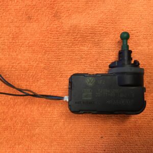Koplampmotor Golf IV 1.9 TDI Cabrio - Valeo 1J0941295F
