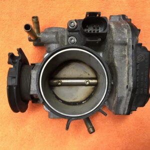 Throttle body AUDI VW SKODA SEAT - VW 06A133064M