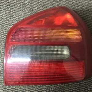 Achterlicht rechts Audi A3 1999-2002 - Saxo 290702