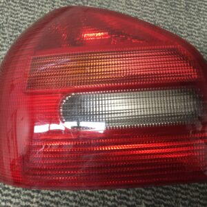 Feu arrière gauche Audi A3 1999-2002 - Audi Depo 084411926LR