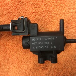 Capteur de pression, suralimentation Audi A3 1999-2002 - Pierburg 037906283B