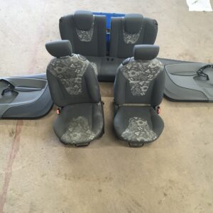 Complete interior Ford KA II 1.2 Gasoline 2008-2014