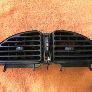 Used central dashboard ventilation grille Citroen C5 - 963261727A
