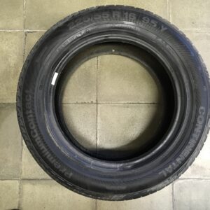 Pneu occasion 225/55 R16 95Y Continental profondeur rainure 0.7