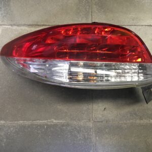 Feu arrière gauche Peugeot 206
