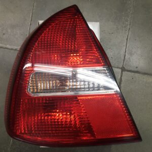 Tail light Left Mistubishi Carisma 1.6 16V Gasoline 2001 - Hella 151085
