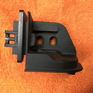 Left rear shelf support   Serie 3 F30 316D Touring TwinPower Turbo 2013 - BMW 9918012429