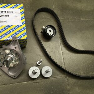 Kit distribution avec pompe a eau SNR KDP455.580