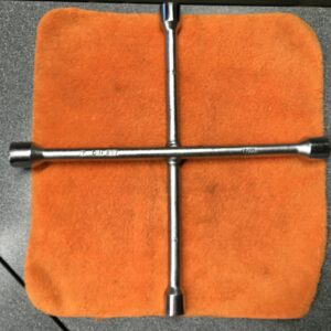 Clé en croix 13/16,17,19,22mm