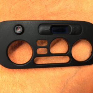 Horlogerie, feu de détresse tableau de bord Mitsubishi Colt 1995/2004 - MR189269