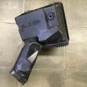 Boitier filtre à air Mitsubishi Colt 1995/2004 - MR258695