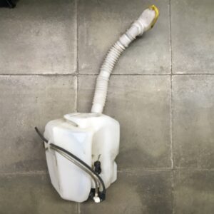 Réservoir lave glace + pompe lave glace Renault  - 8200104705